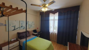 Feeling at home in İstanbul Center 5 Minutes walk to The Ataköy Metro Station & Metrobus